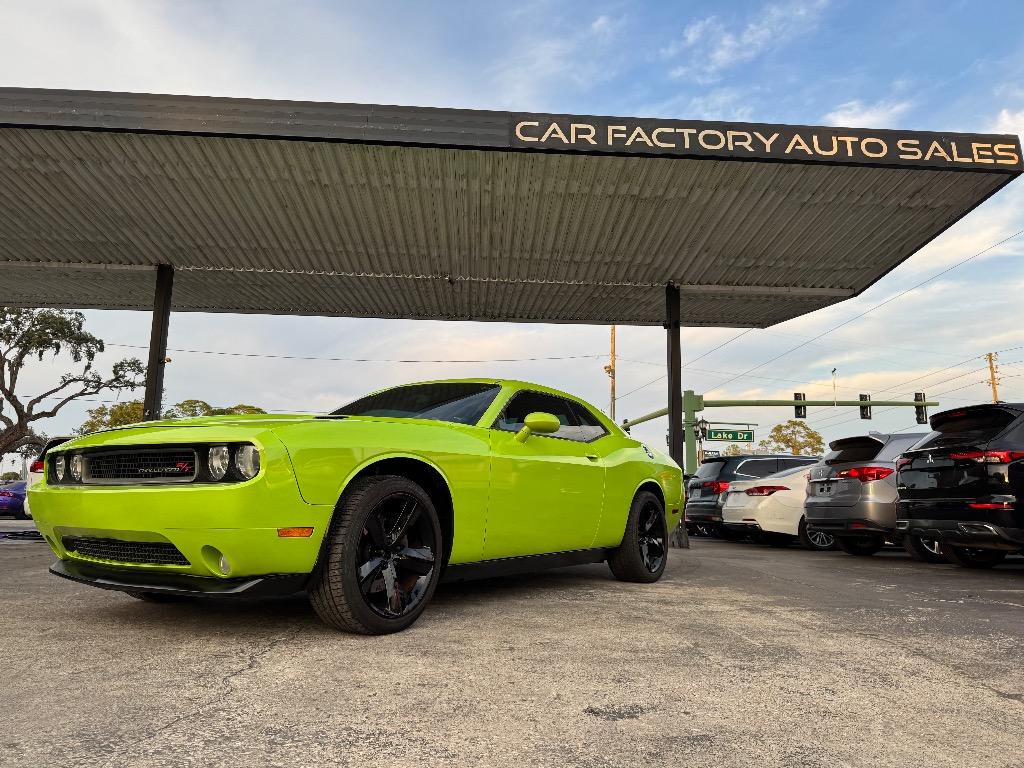 2013 Dodge Challenger R/T's photo
