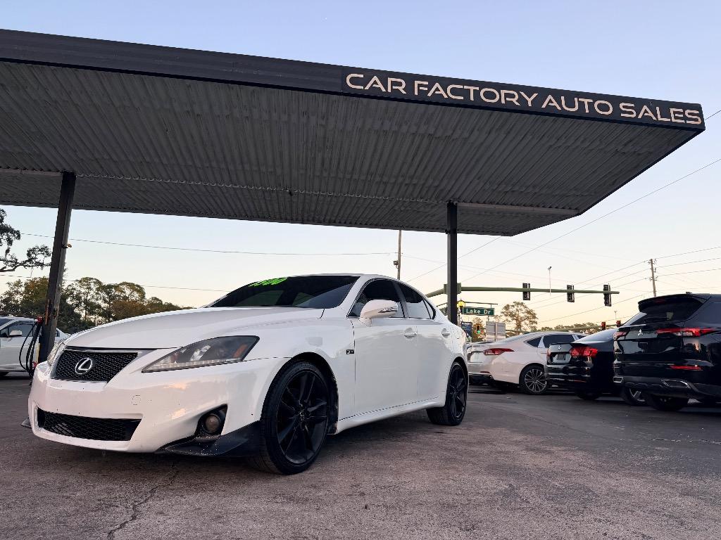 2011 Lexus IS 250's photo