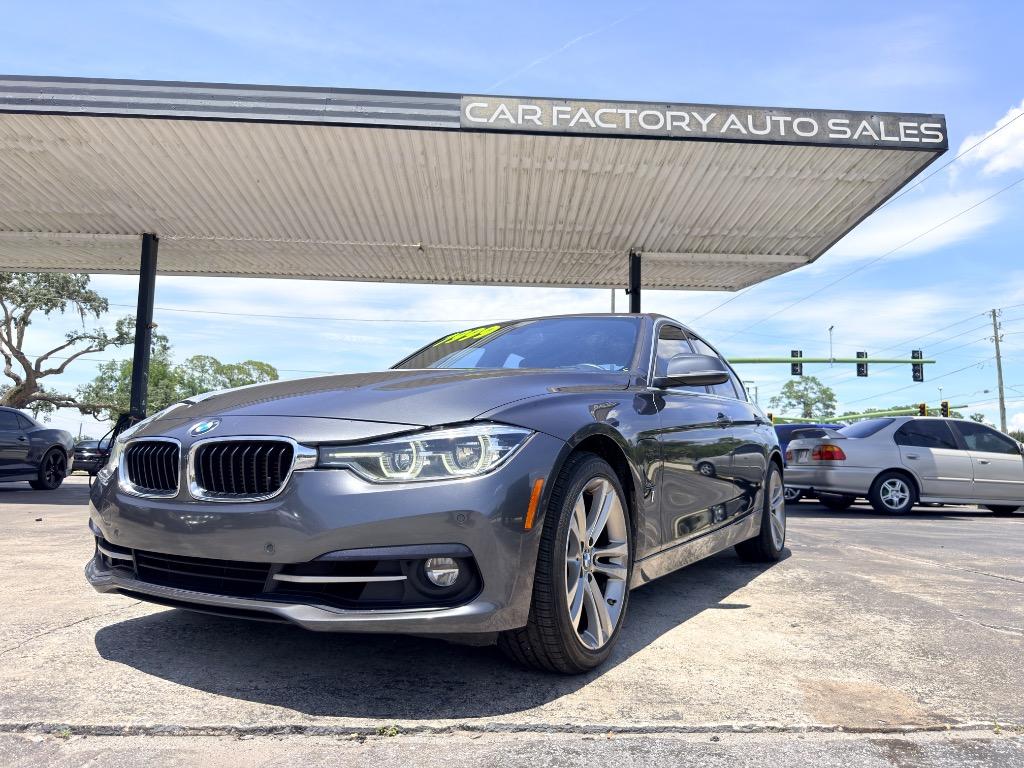 2017 BMW 3 Series 330e iPerformance Sedan's photo