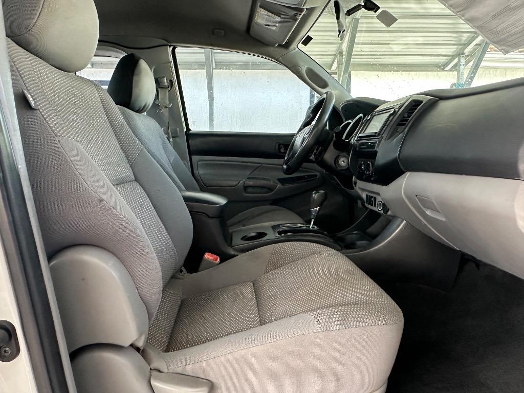 2015 Toyota Tacoma Base - Photo 15