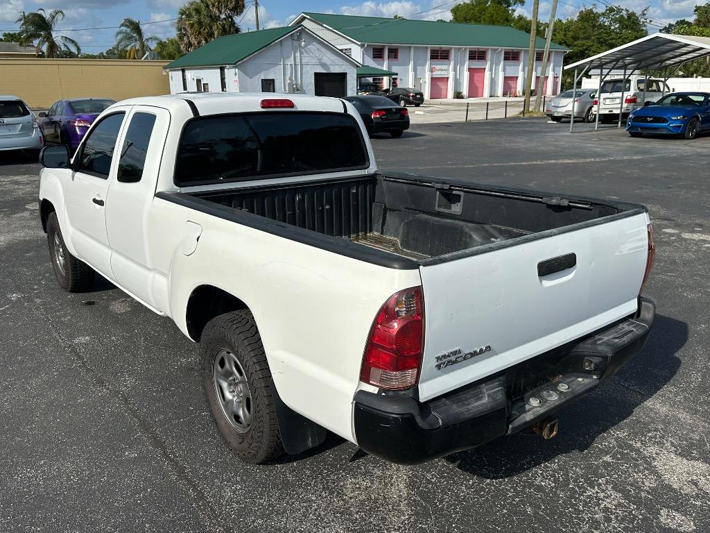 2015 Toyota Tacoma Base - Photo 12