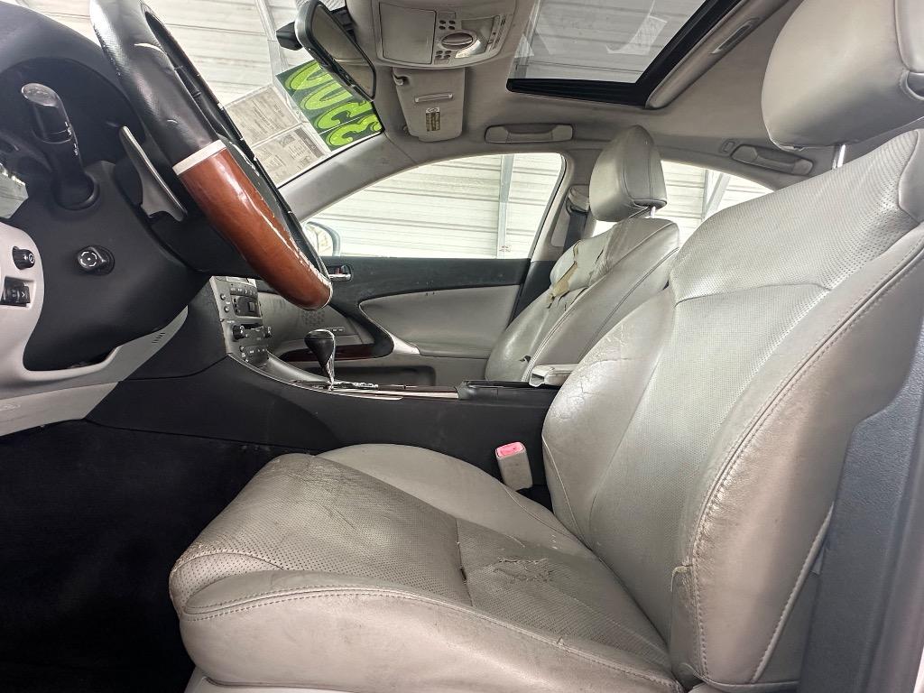 2007 Lexus IS 250 - Photo 13